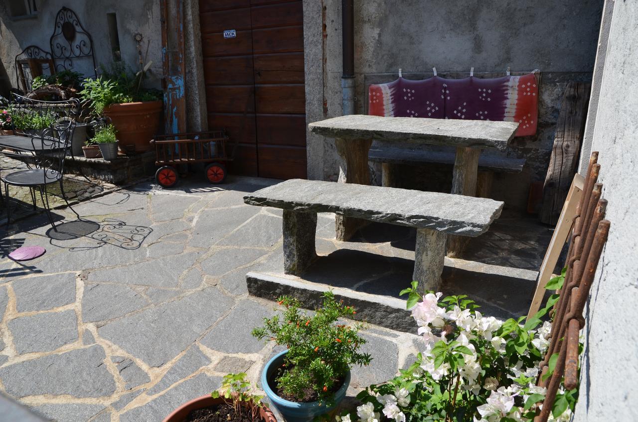 Bed and Breakfast Antica Sosta Dei Viandanti Cadenazzo Exteriér fotografie